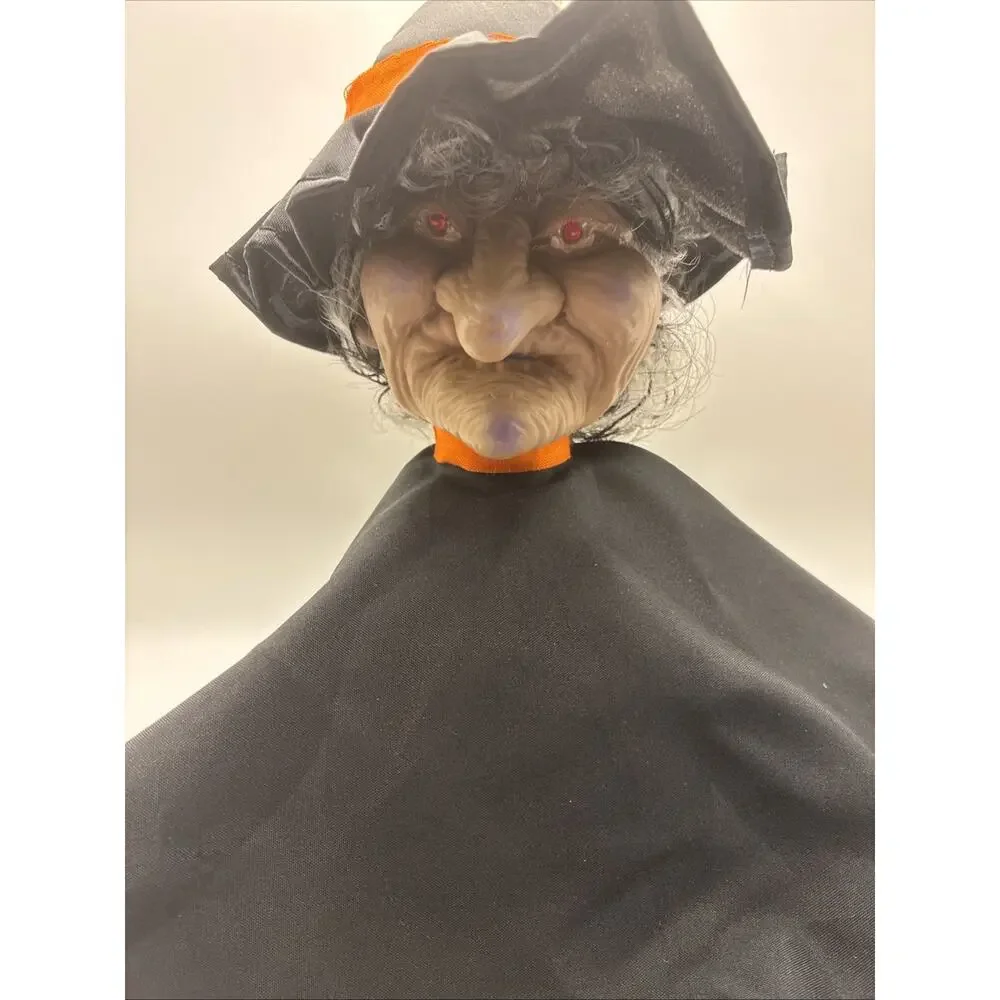 Halloween Hanging Red Lighted Eye Shaking Motion Sensor Witch NOT WORKING Read!